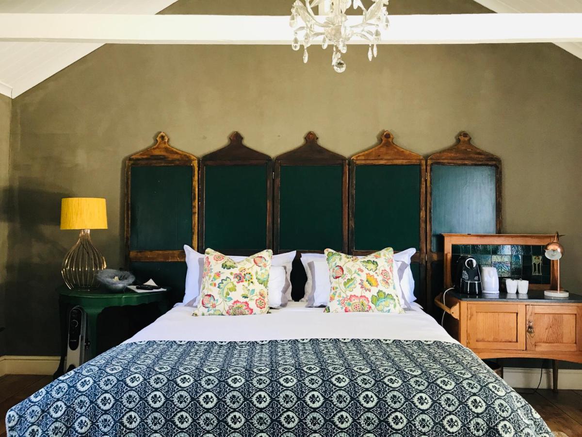 De Companjie Bed & Breakfast Свелендам Екстериор снимка